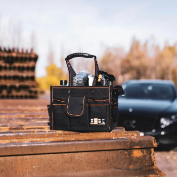 ADBL Necessary Detailing Tasche